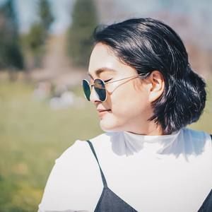 Meet your Posher, Jillian